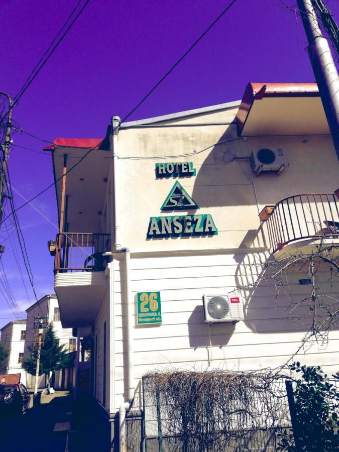 Hotel Anseza Kutaissi Exterior foto