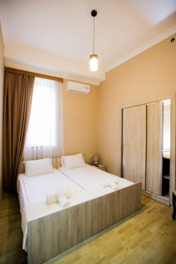 Hotel Anseza Kutaissi Exterior foto